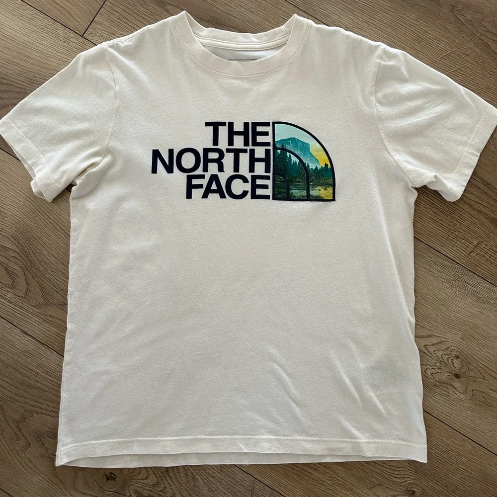 The North Face Women’s Cotton Logo T-Shirts – 2 Pack Everyday Casual Size S,XS - Picture 6 of 7